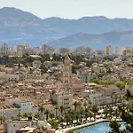 Apartmán Center - Lovely And Spacious 2bdrm Split
